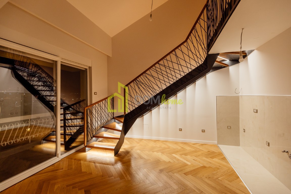 Dvosoban duplex stan 72m2, Tivat